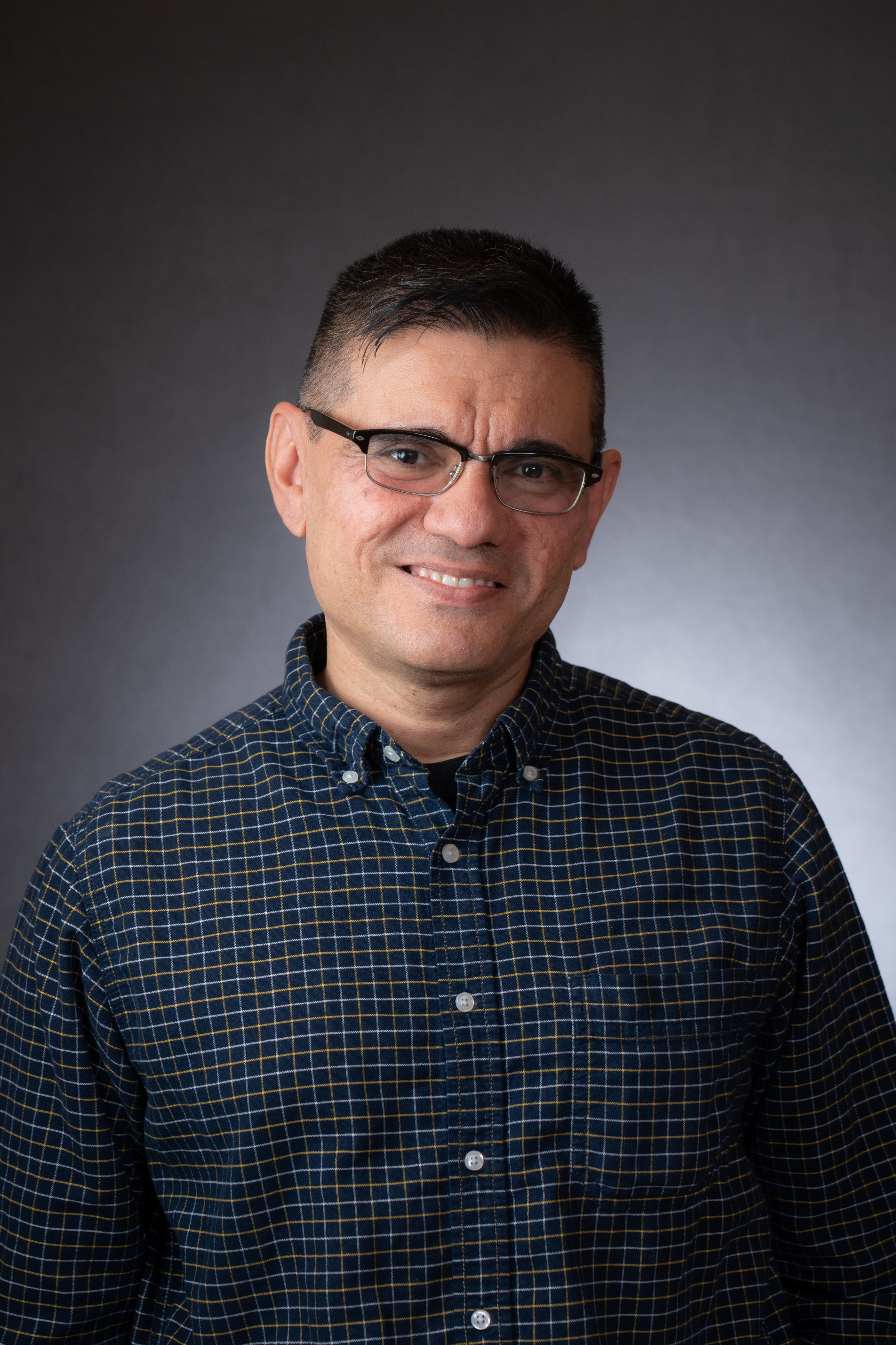 Daniel Paredes headshot