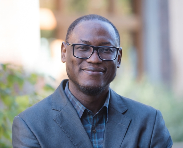 Jide Williams headshot