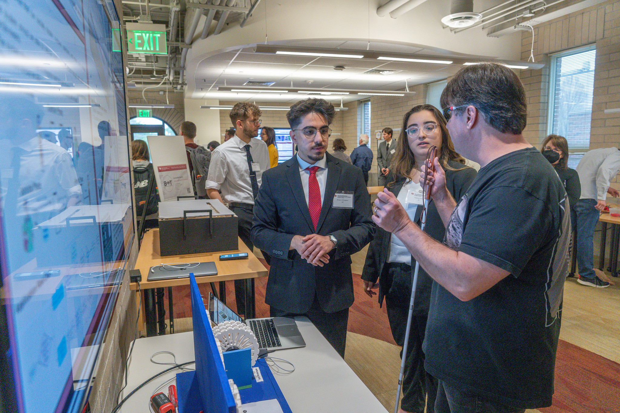 Students presenting project